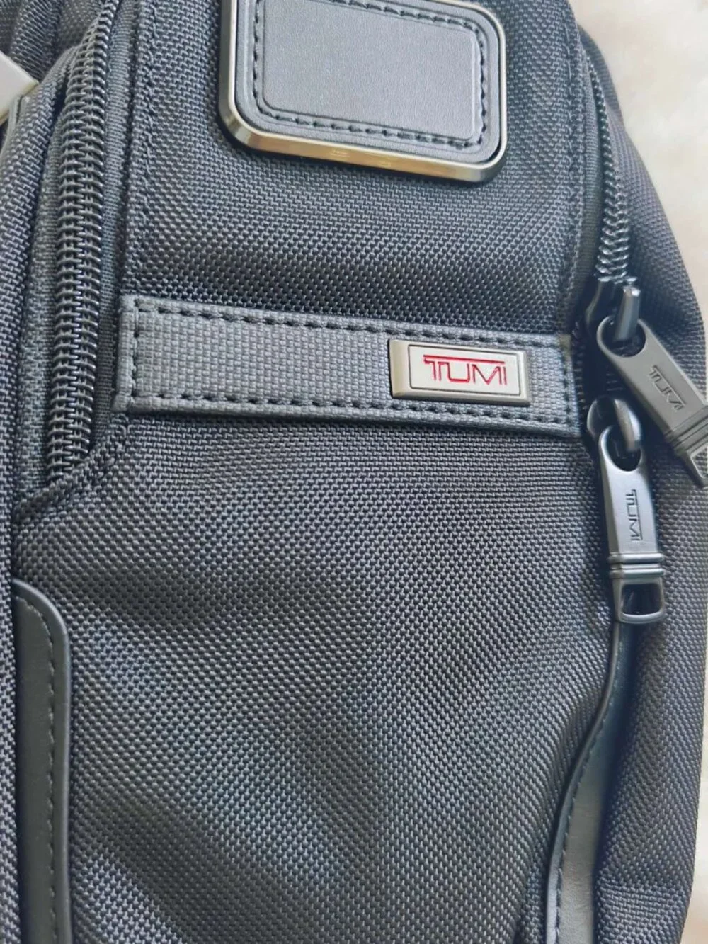 NWT Tumi Alpha Compact Sling Bag Black